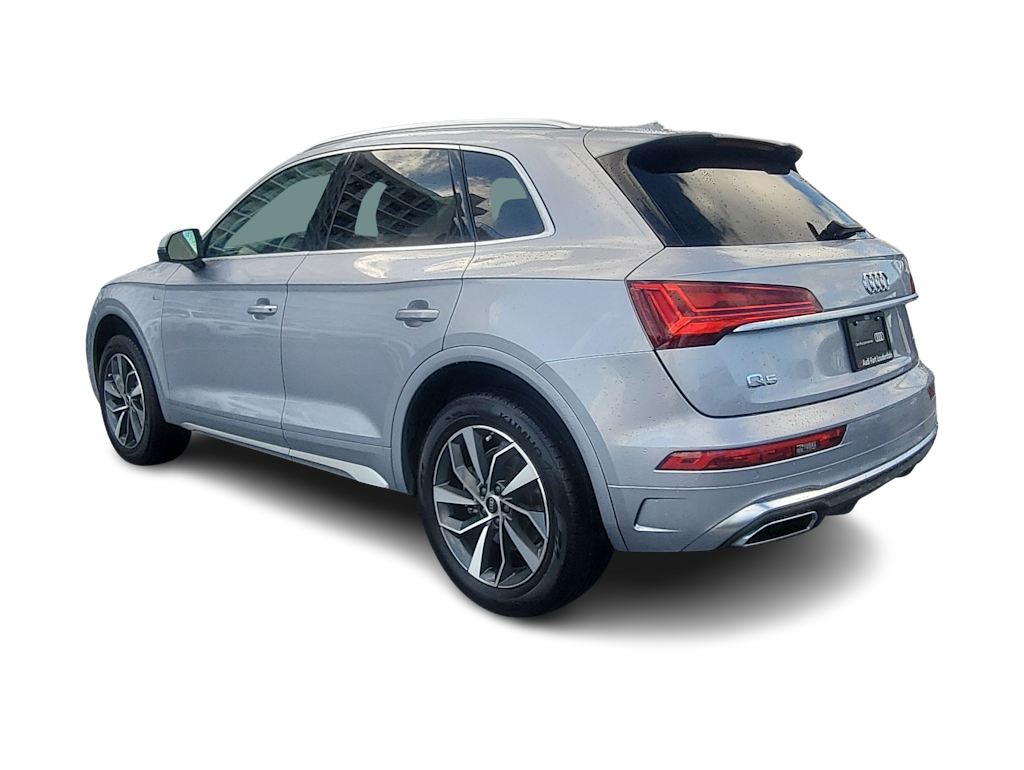 Thumbnail: 2023 Audi Q5 - 4