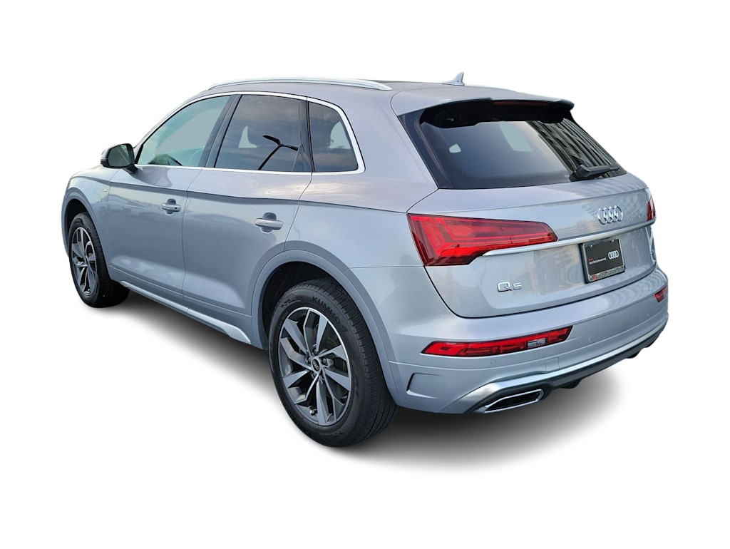 Thumbnail: 2023 Audi Q5 - 4