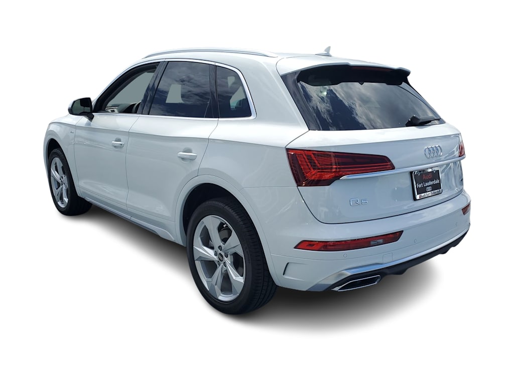 Thumbnail: 2023 Audi Q5 - 4