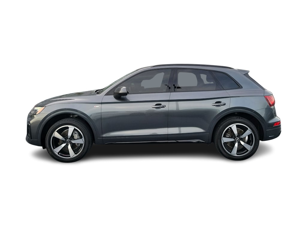 Thumbnail: 2022 Audi Q5 - 3