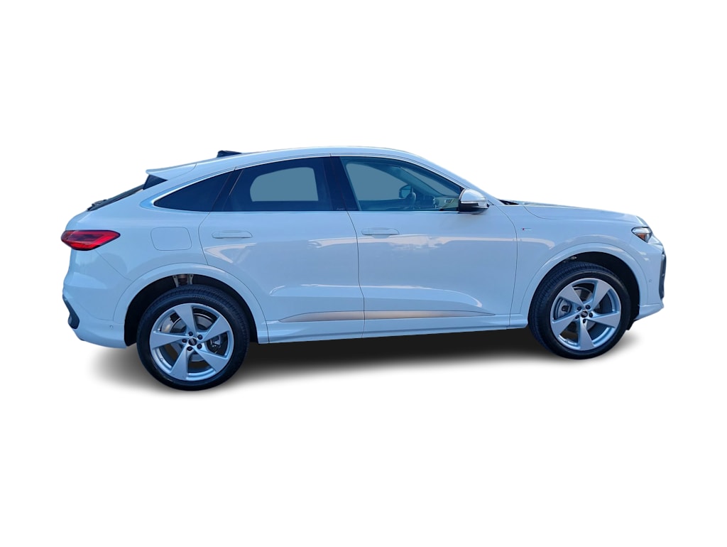Thumbnail: 2025 Audi Q5 - 22