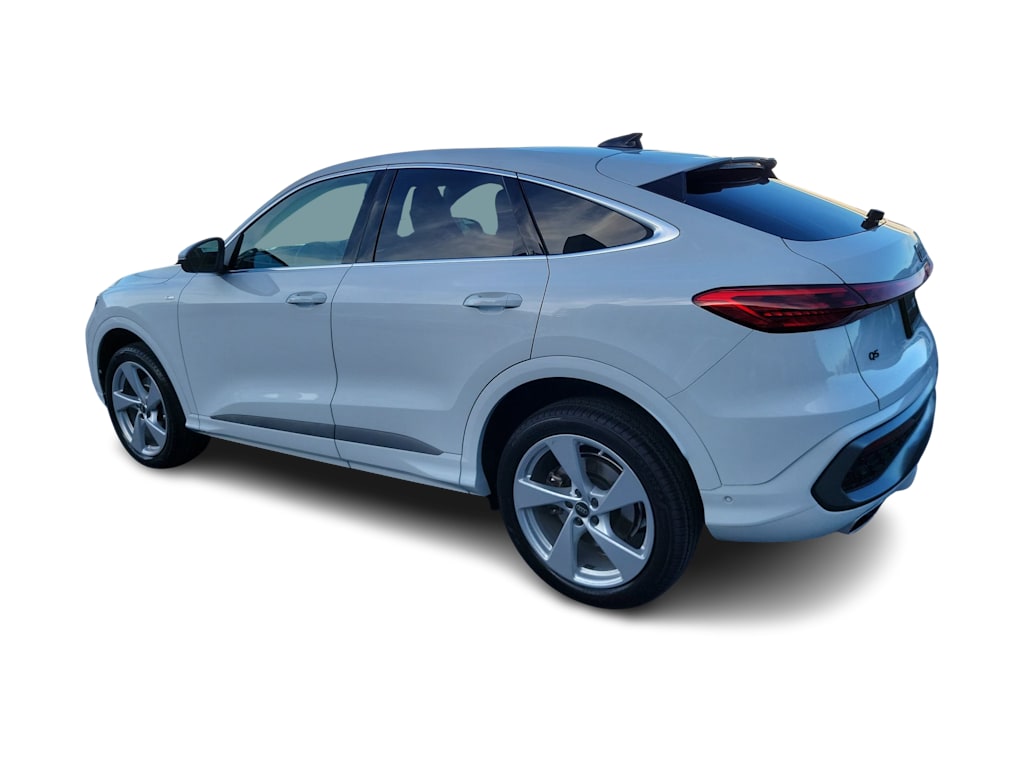 Thumbnail: 2025 Audi Q5 - 4