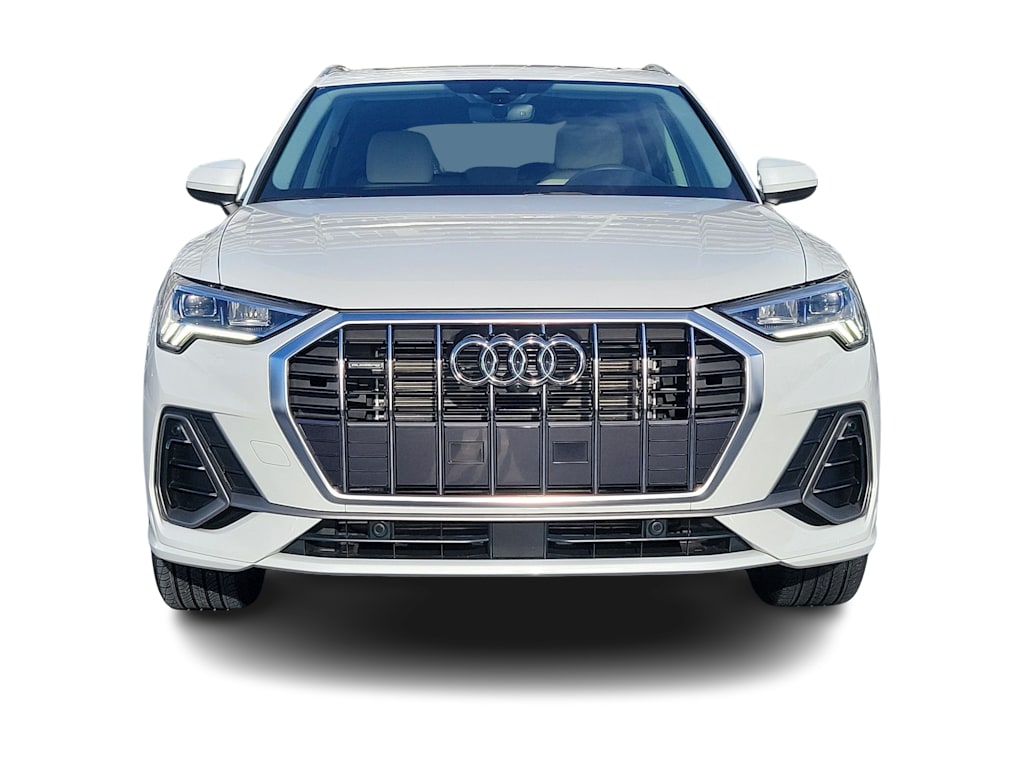 Thumbnail: 2023 Audi Q3 - 6