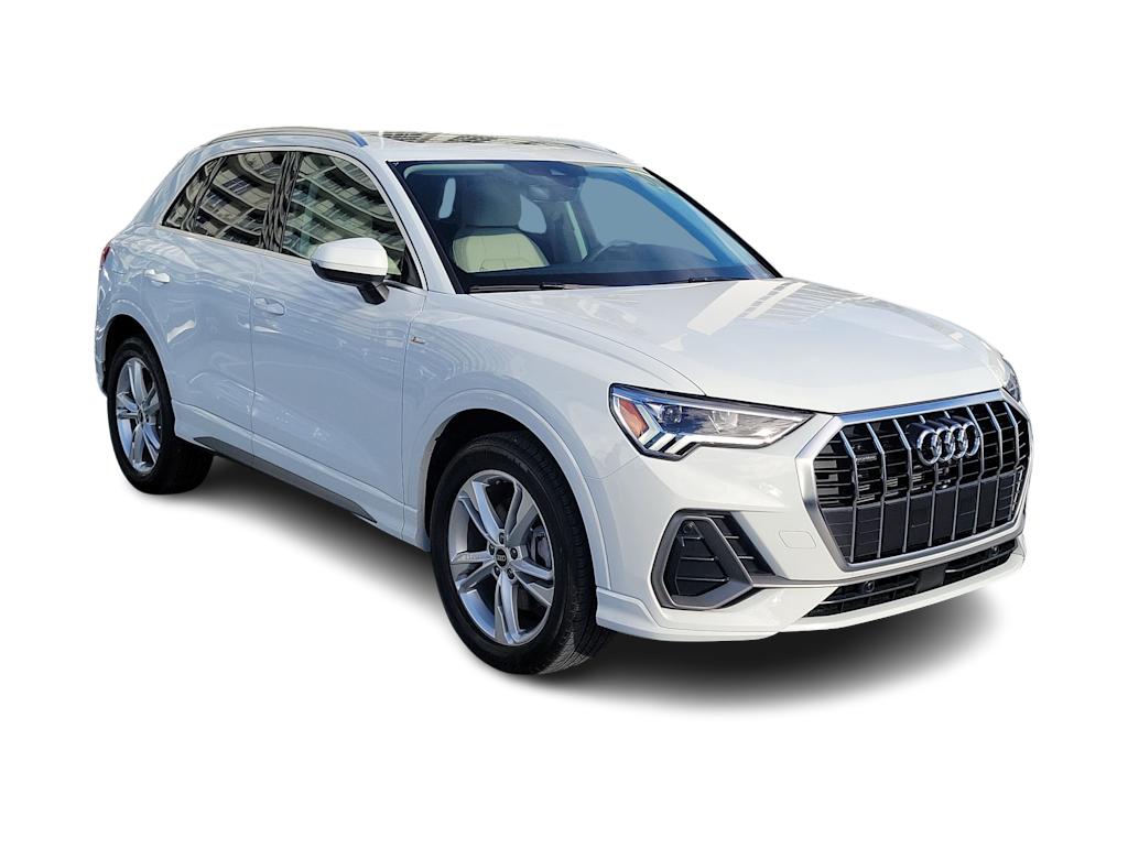Thumbnail: 2023 Audi Q3 - 23