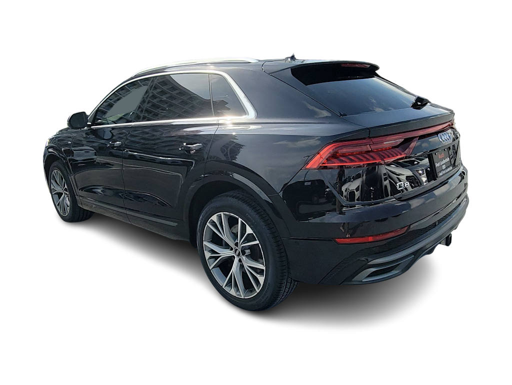 Thumbnail: 2021 Audi Q8 - 4