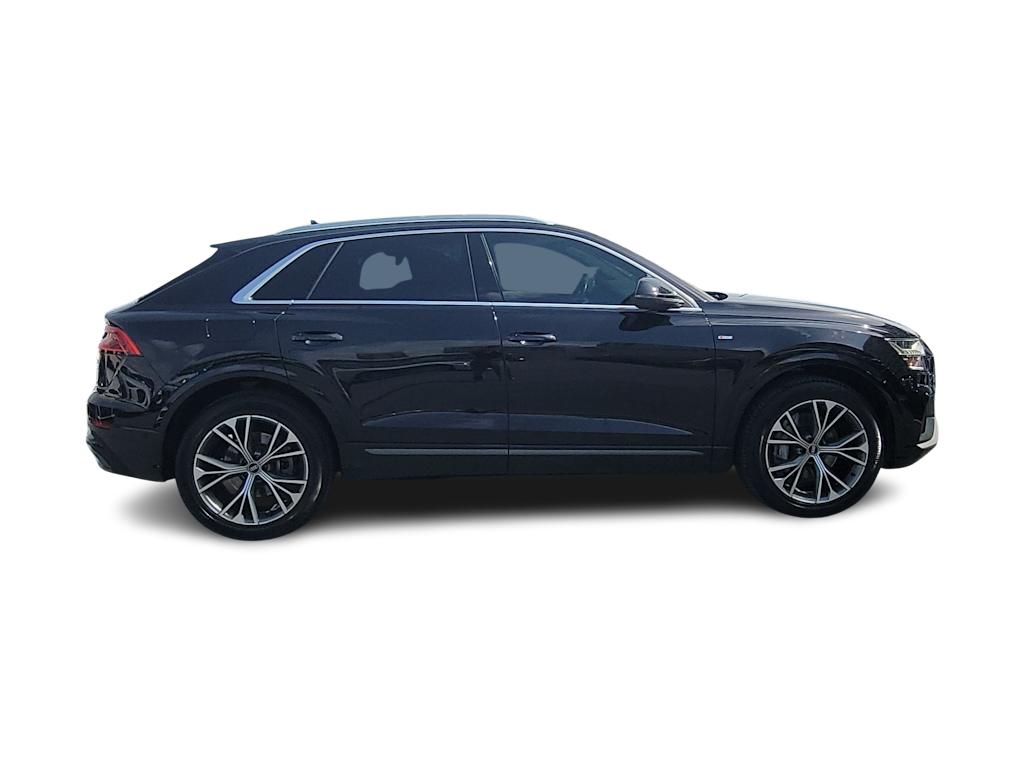Thumbnail: 2021 Audi Q8 - 22