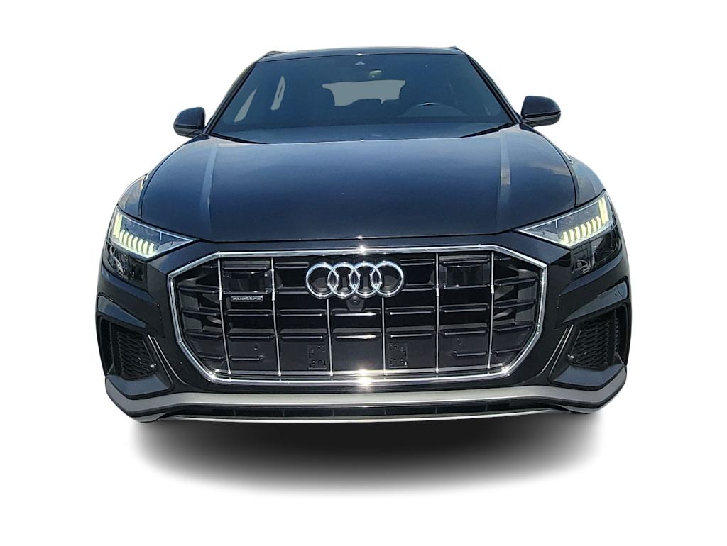 Thumbnail: 2021 Audi Q8 - 6