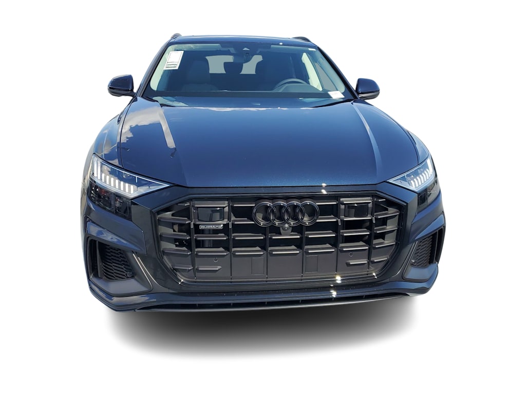 Thumbnail: 2023 Audi Q8 - 6
