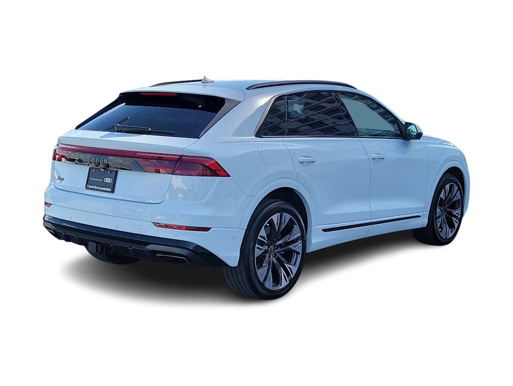 Thumbnail: 2024 Audi Q8 - 19