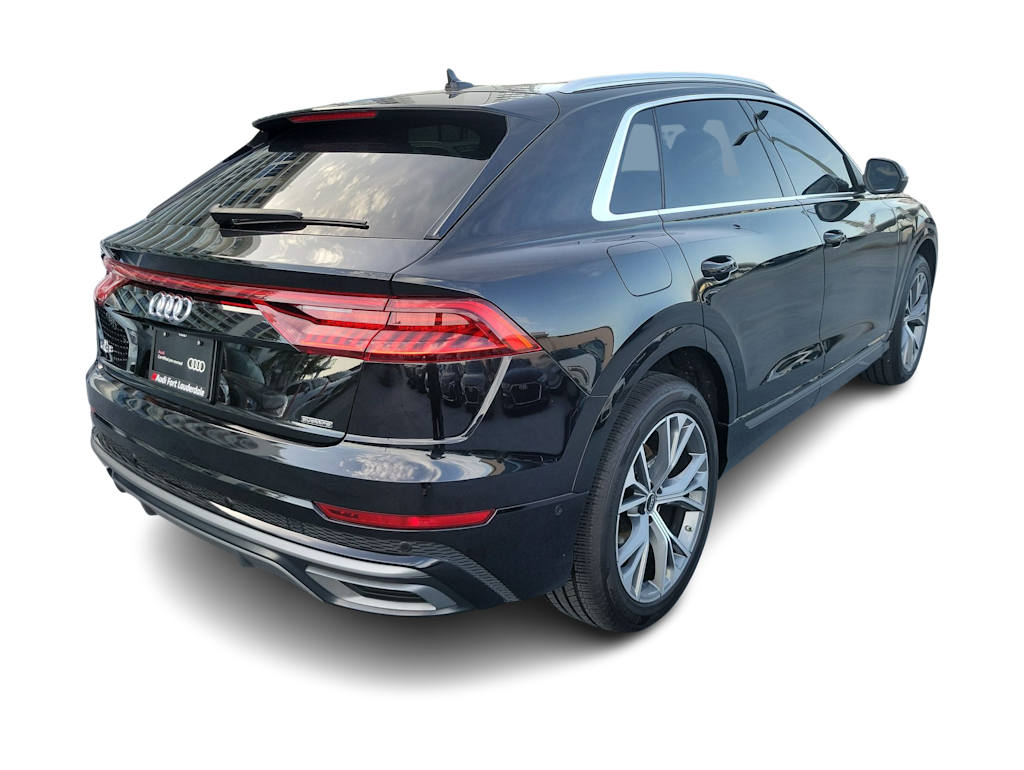 Thumbnail: 2023 Audi Q8 - 21