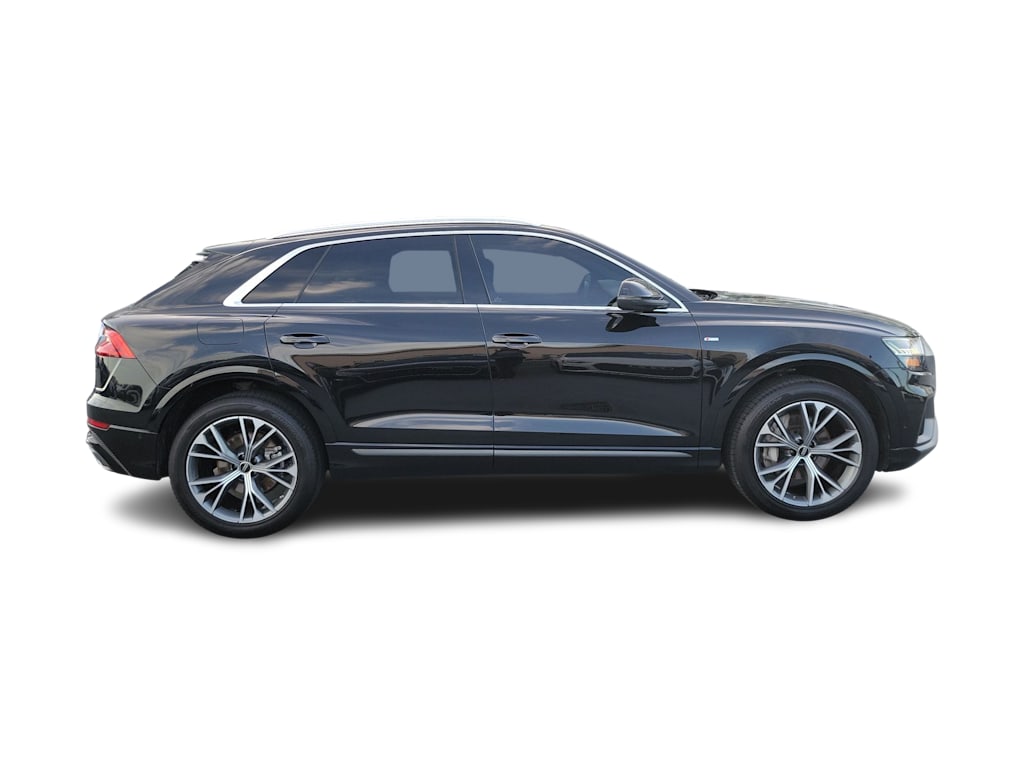 Thumbnail: 2023 Audi Q8 - 22