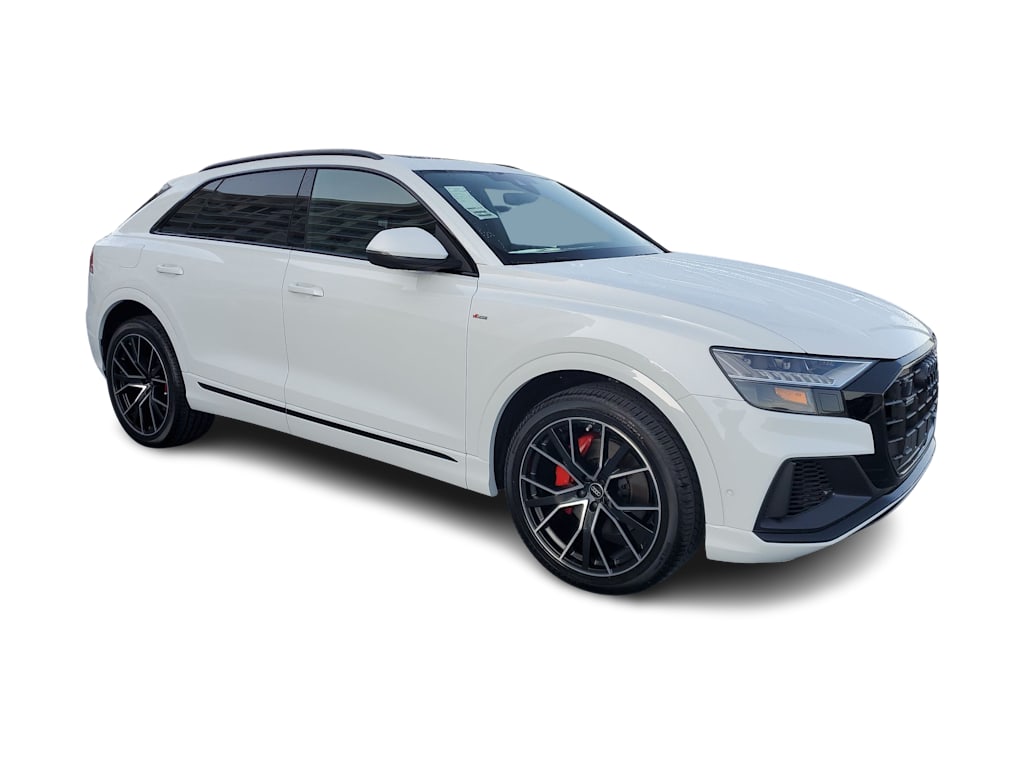 Thumbnail: 2023 Audi Q8 - 21