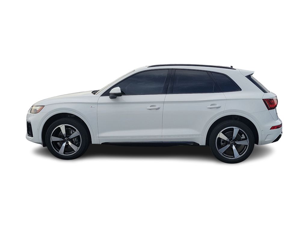 Thumbnail: 2023 Audi Q5 - 3
