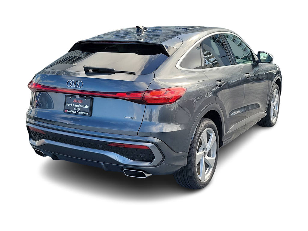 Thumbnail: 2025 Audi Q5 - 17