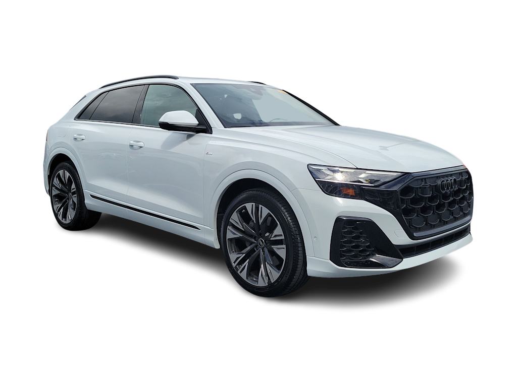 Thumbnail: 2025 Audi Q8 - 18