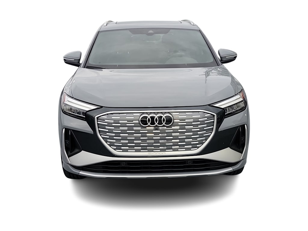 Thumbnail: 2023 Audi Q4 e-tron - 6
