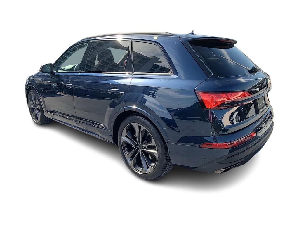 Thumbnail: 2026 Audi Q7 - 4
