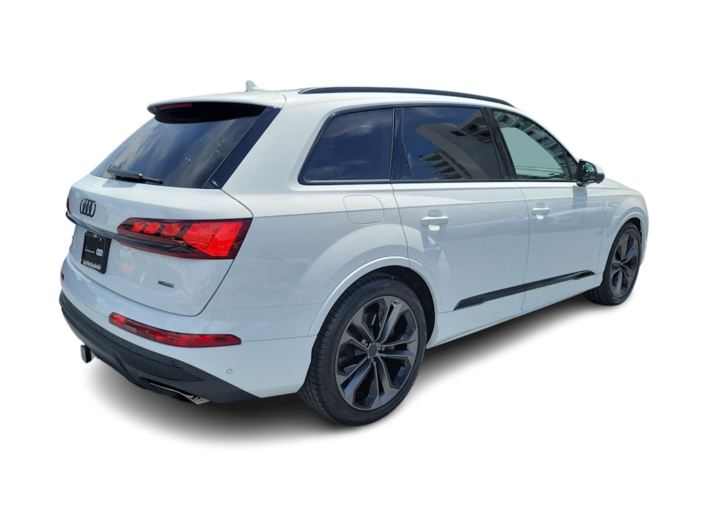 Thumbnail: 2026 Audi Q7 - 20