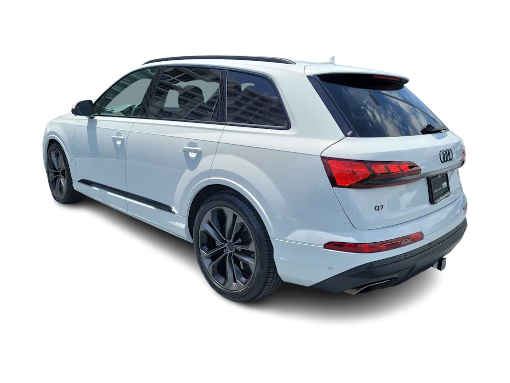 Thumbnail: 2026 Audi Q7 - 4