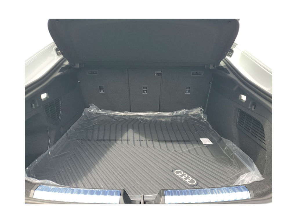 Thumbnail: 2025 Audi A5 - 14