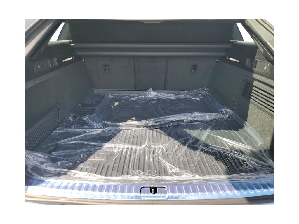 Thumbnail: 2025 Audi A6 - 15