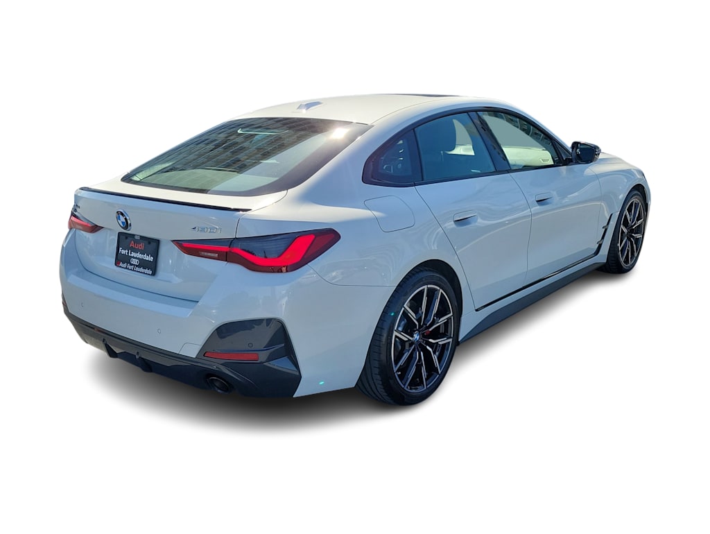Thumbnail: 2023 BMW 4 Series - 18