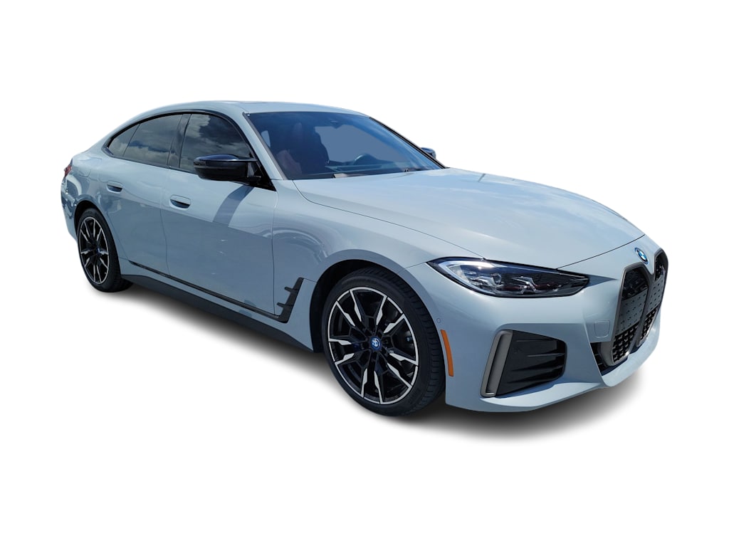 Thumbnail: 2023 BMW i4 - 20