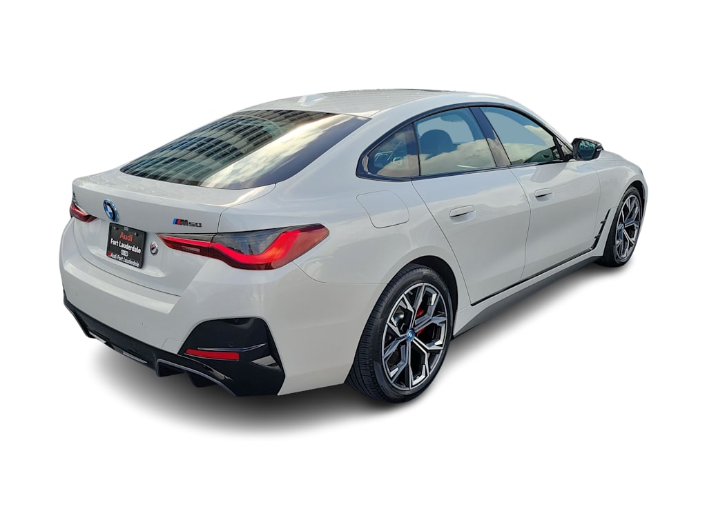 Thumbnail: 2023 BMW i4 - 18