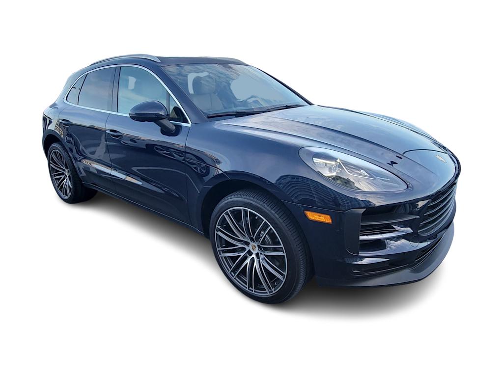 Thumbnail: 2020 Porsche Macan - 22