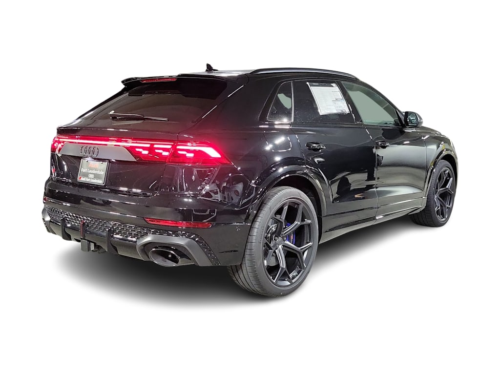 Thumbnail: 2026 Audi RS Q8 - 13
