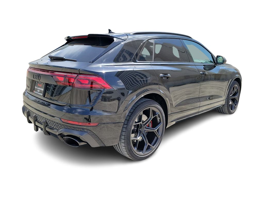 Thumbnail: 2026 Audi RS Q8 - 21