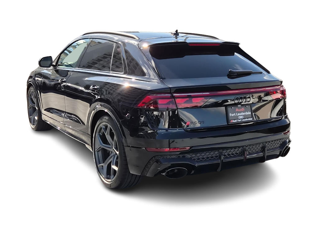 Thumbnail: 2026 Audi RS Q8 - 4