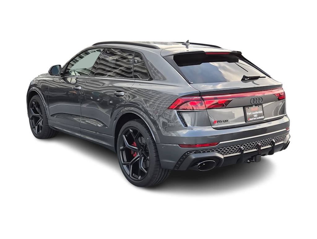 Thumbnail: 2026 Audi RS Q8 - 4