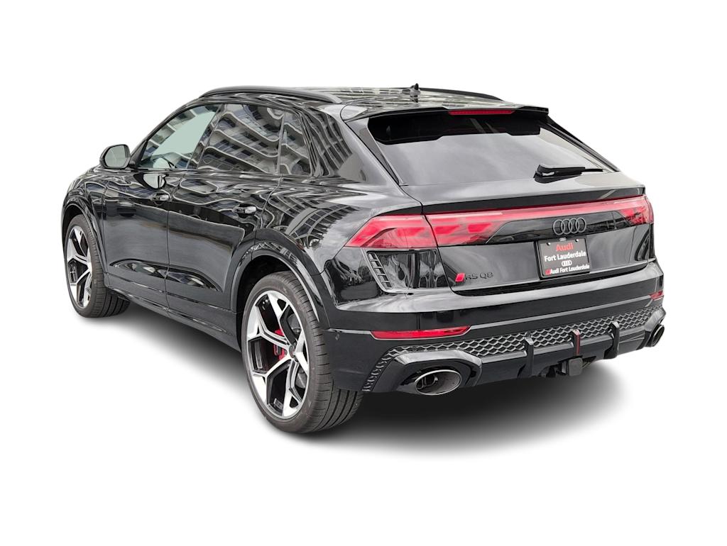Thumbnail: 2026 Audi RS Q8 - 4