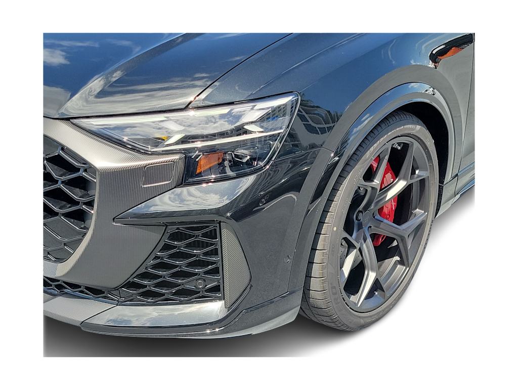 Thumbnail: 2026 Audi RS Q8 - 22