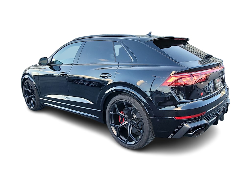 Thumbnail: 2026 Audi RS Q8 - 4