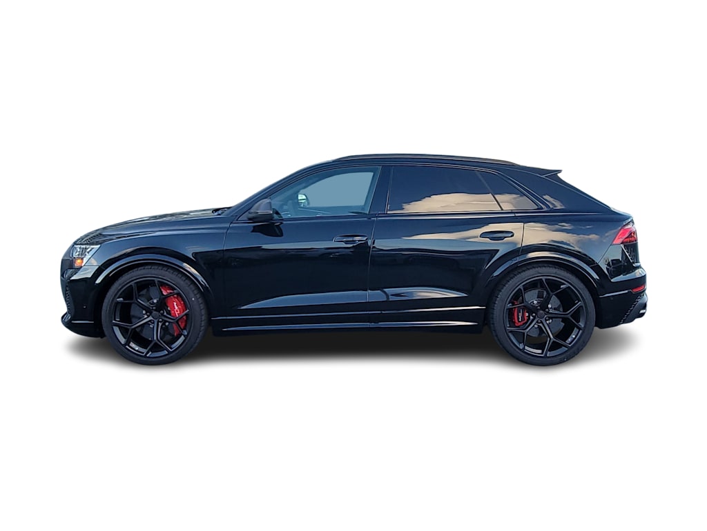 Thumbnail: 2026 Audi RS Q8 - 3