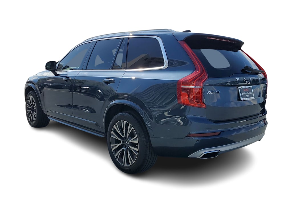 2021 Volvo XC90 T6 Momentum 4