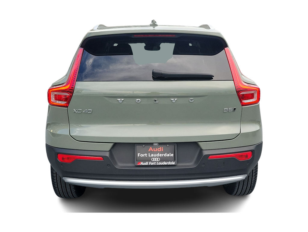 Thumbnail: 2024 Volvo XC40 - 5