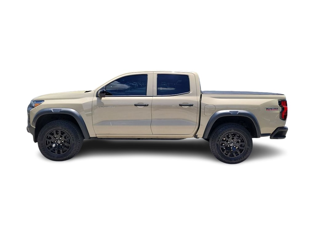 Thumbnail: 2024 Chevrolet Colorado - 24