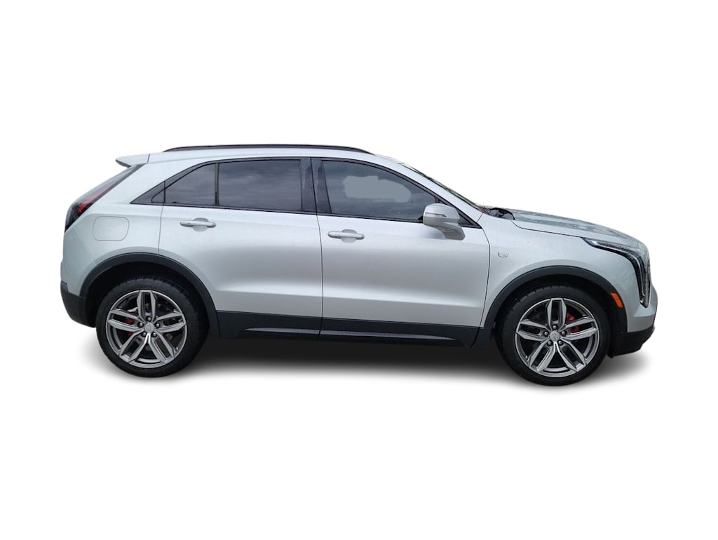 Thumbnail: 2021 Cadillac XT4 - 23