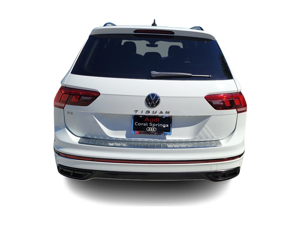 Thumbnail: 2022 Volkswagen Tiguan - 5