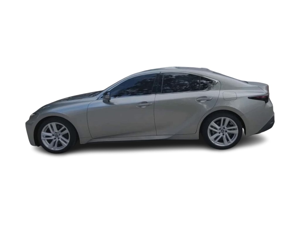 Thumbnail: 2022 Lexus IS - 22