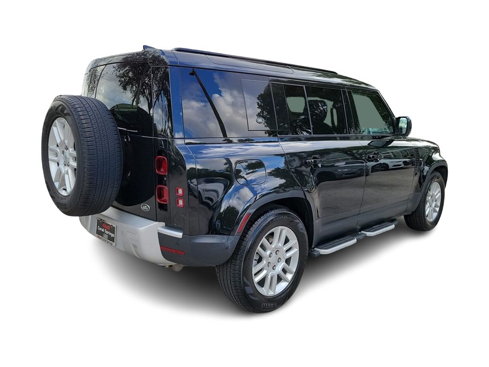 Thumbnail: 2023 Land Rover Defender - 21