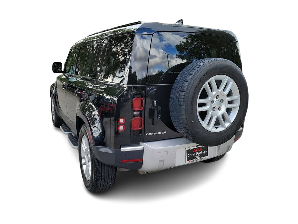 Thumbnail: 2023 Land Rover Defender - 4