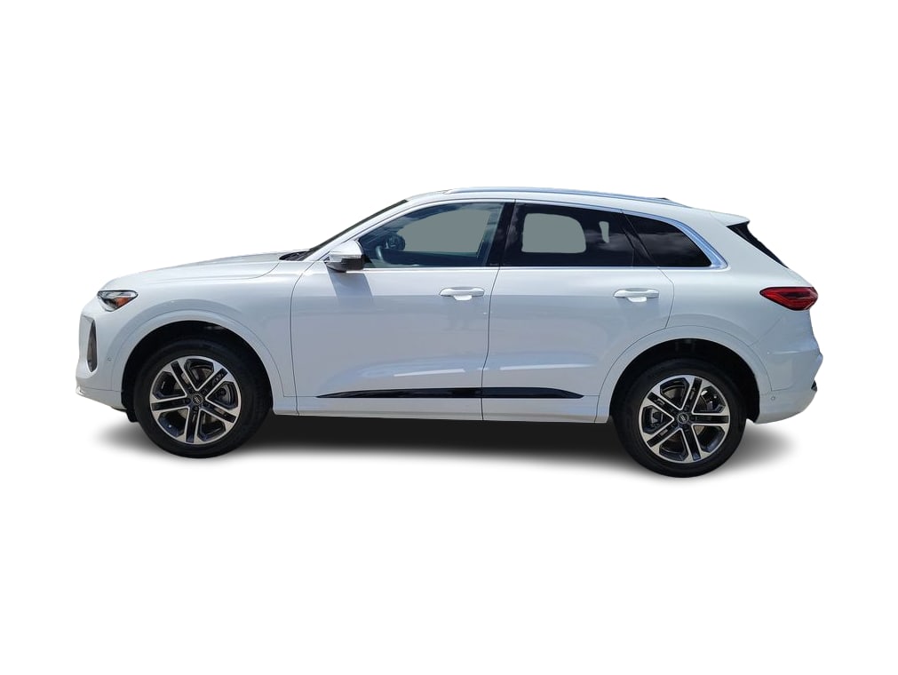Thumbnail: 2025 Audi Q5 - 3