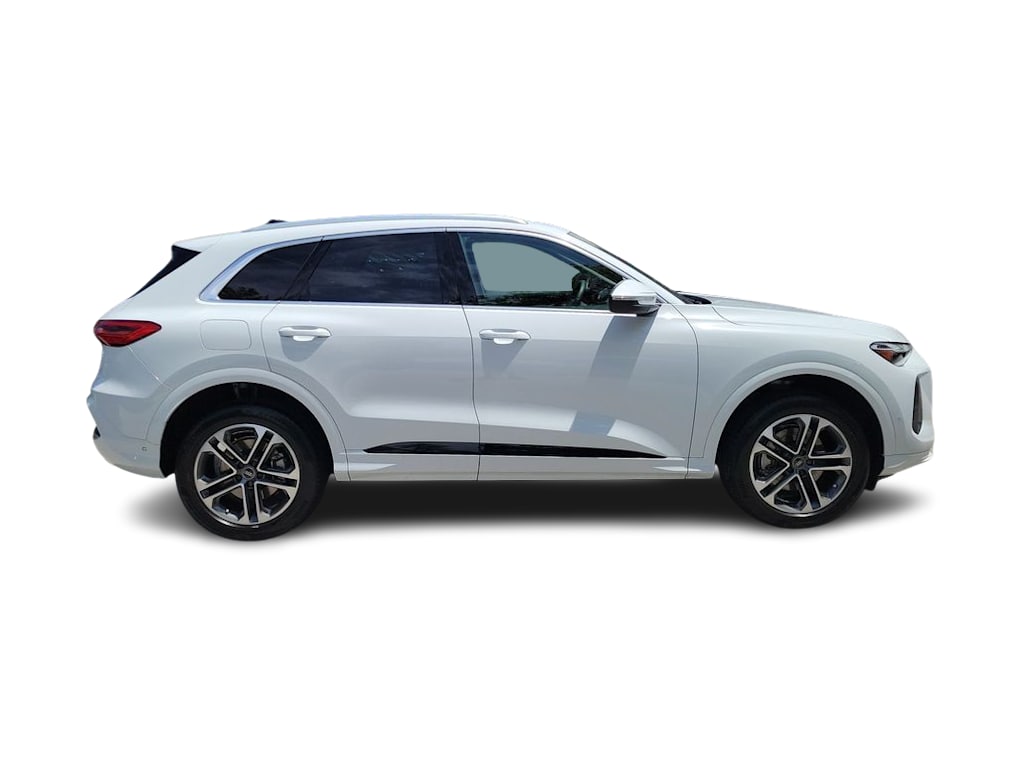 Thumbnail: 2025 Audi Q5 - 23