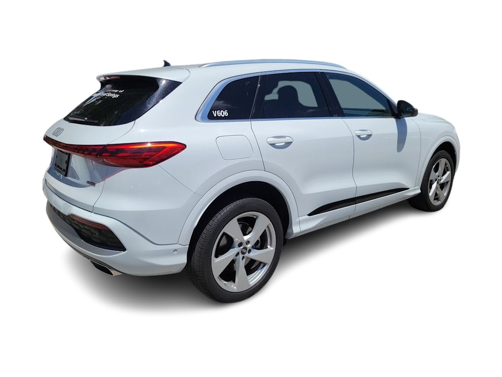 Thumbnail: 2025 Audi Q5 - 30