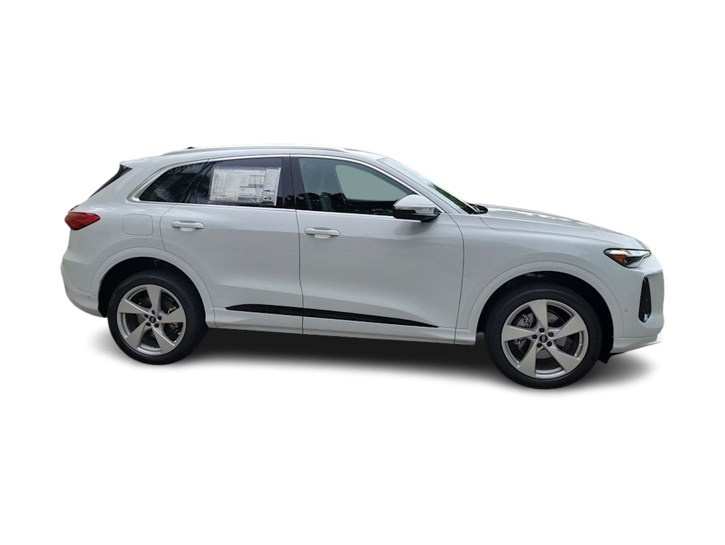 Thumbnail: 2025 Audi Q5 - 10