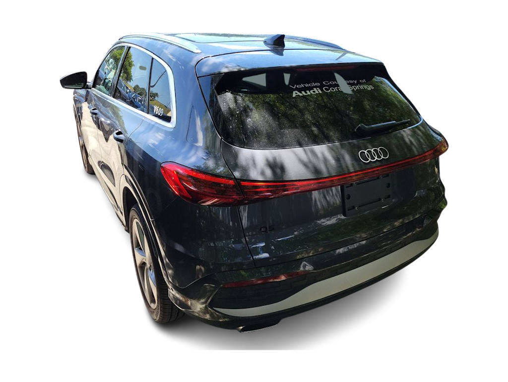 Thumbnail: 2025 Audi Q5 - 30